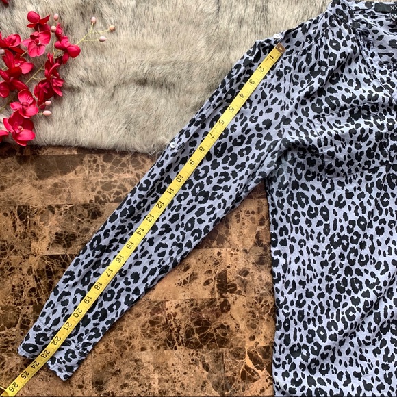 Forever 21 | Leopard Print Long Sleeve Button-Down - Picture 6 of 8